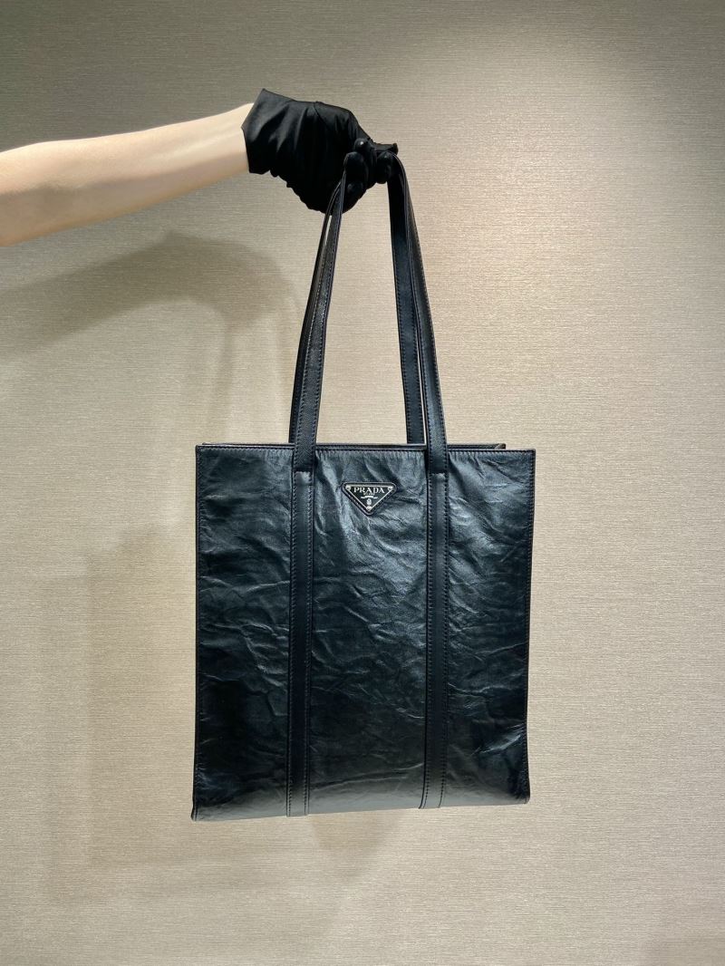 Pra*a tote bags